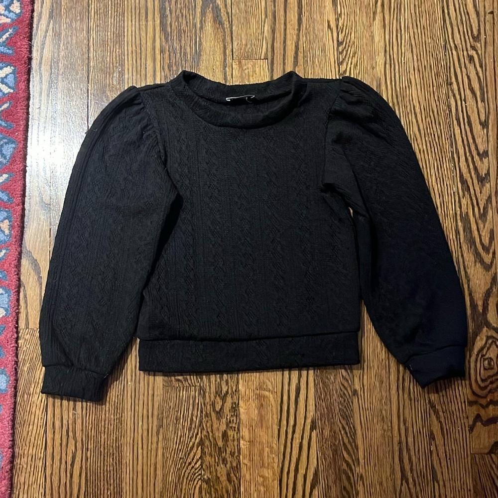 Puffed Sleeved Sweater